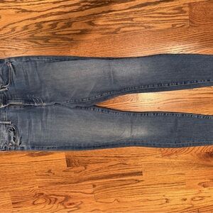 MOTHER Looker Anke Fray Jeans